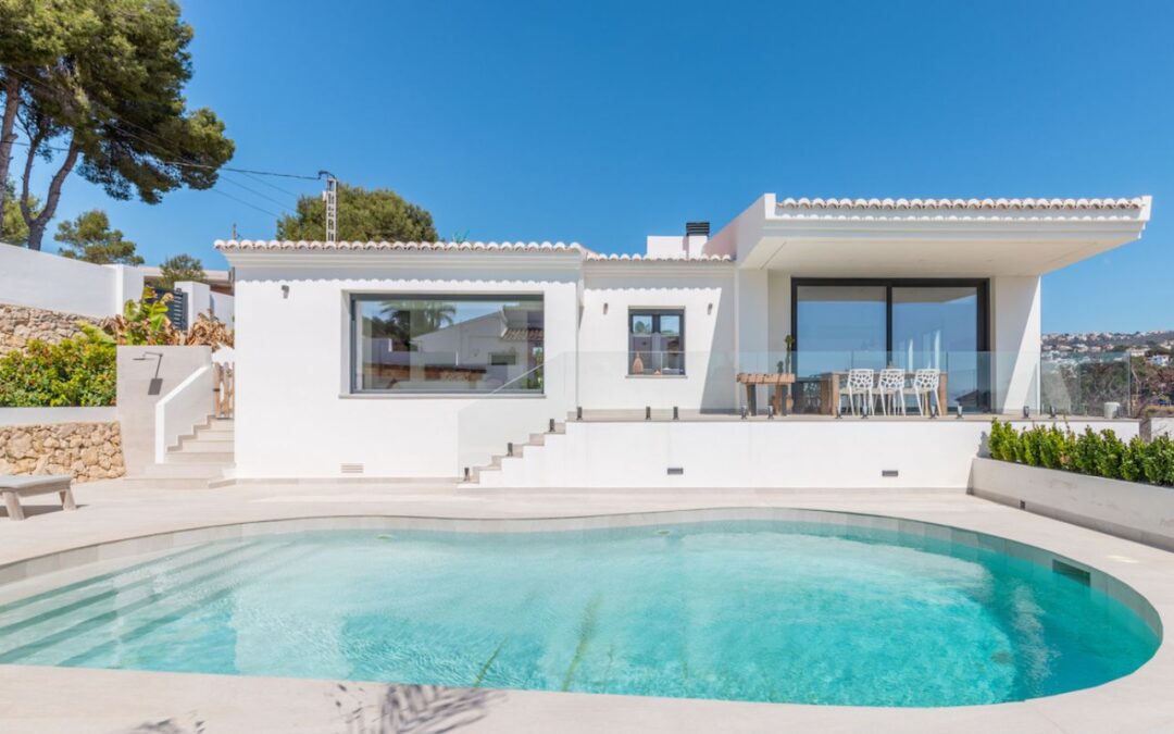 cuánto cuesta una casa en Moraira